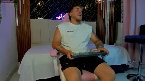 Keane online show from April 2026 12:30:02 PM