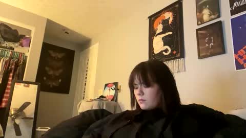 Snapshot of kearianwat chatting on May 2026 04:19:01 AM kearianwat online show from May 2026 04:19:01 AM
