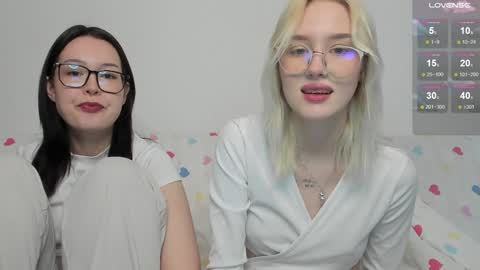 Snapshot of kebesheska chatting on December 2024 05:59:02 AM Seb Polly Roxy Jonny online show from December 2024 05:59:02 AM