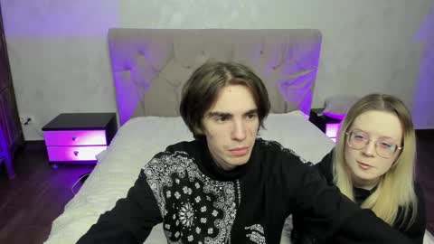 Snapshot of kebesheska chatting on December 2024 08:21:02 PM Seb Polly Roxy Jonny online show from December 2024 08:21:02 PM