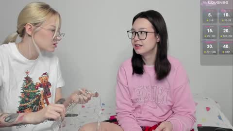 Snapshot of kebesheska chatting on December 2024 02:32:01 AM Seb Polly Roxy Jonny online show from December 2024 02:32:01 AM