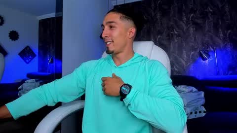 Snapshot of keelanmg chatting on February 2025 01:58:02 AM keelanmg online show from February 2025 01:58:02 AM