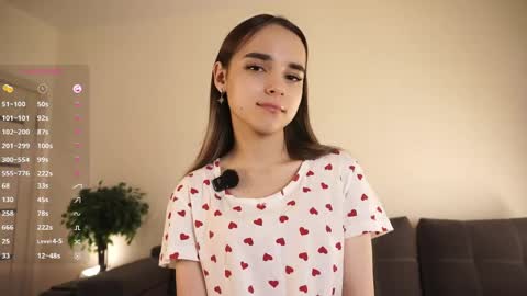 Snapshot of keeleyreineck chatting on May 2026 06:20:01 AM Nika online show from May 2026 06:20:01 AM