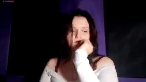 Snapshot of keenaureta chatting on November 2025 02:06:01 PM Lora online show from November 2025 02:06:01 PM