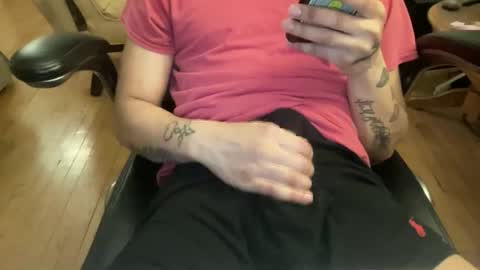 Snapshot of keesey23 chatting on March 2026 04:50:02 AM Keesey23 online show from March 2026 04:50:02 AM