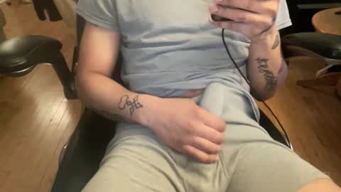 Snapshot of keesey23 chatting on April 2026 12:27:02 AM Keesey23 online show from April 2026 12:27:02 AM