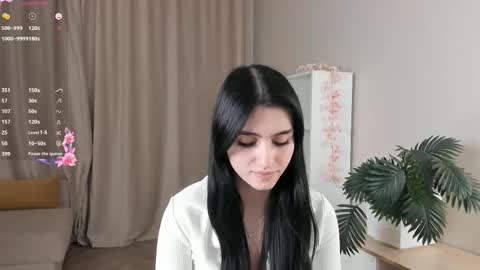 Snapshot of keeshastidstone chatting on December 2025 01:05:02 PM keeshastidstone online show from December 2025 01:05:02 PM