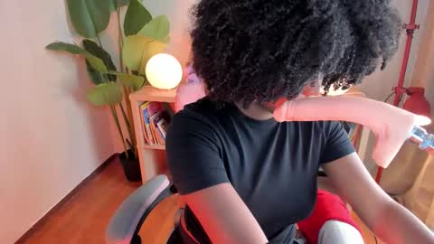 Kehlannis online show from February 2026 08:03:02 PM