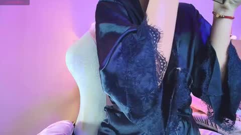 Keidance online show from November 2025 09:14:02 PM