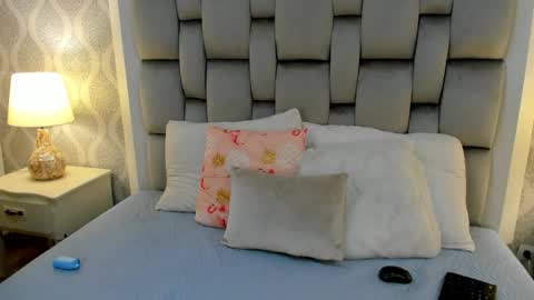 Snapshot of keiira_fox chatting on April 2026 11:35:01 AM Keiira Fox online show from April 2026 11:35:01 AM