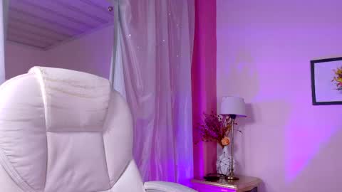    online show from May 2026 03:26:01 AM