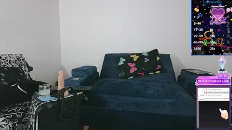 Snapshot of keila_j chatting on January 2025 08:20:02 AM KEILA J online show from January 2025 08:20:02 AM