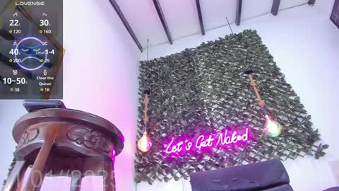 Keila  online show from January 2025 11:56:01 PM