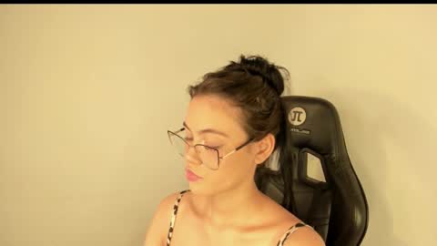 Keily brox online show from December 2025 09:23:02 PM