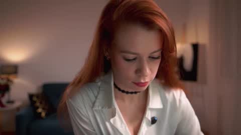 Snapshot of keira_knight chatting on November 2025 10:10:02 PM keira_knight online show from November 2025 10:10:02 PM