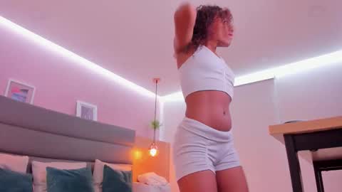 Snapshot of keira_river chatting on December 2025 08:58:02 PM Keira River online show from December 2025 08:58:02 PM