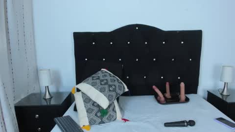   online show from November 2025 11:54:01 AM