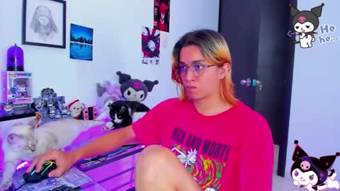 Keita moon online show from December 2025 02:00:02 PM