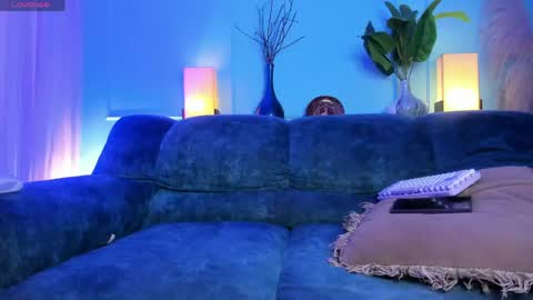 Keita moon online show from May 2026 12:23:02 PM