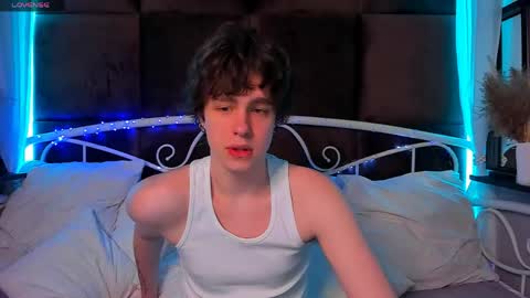 Snapshot of keith_erickson chatting on April 2026 07:07:01 AM Keith online show from April 2026 07:07:01 AM