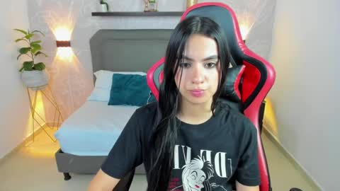 K E I T H Y online show from March 2025 10:17:02 PM