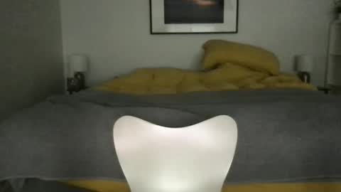 kelkun2828 online show from December 2025 11:00:02 PM