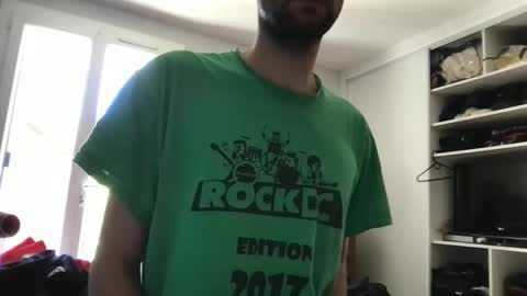 kelkun2828 online show from April 2026 09:03:02 AM