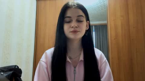 Bella online show from April 2026 03:12:01 PM