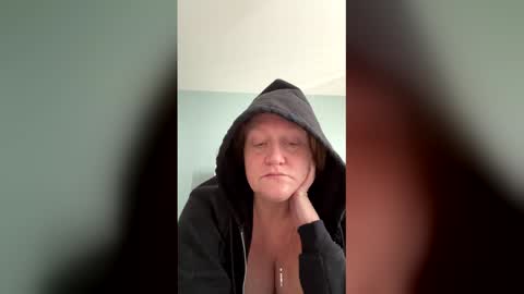 Snapshot of kellilyn1081187 chatting on March 2026 02:39:02 PM kellilyn1081187 online show from March 2026 02:39:02 PM