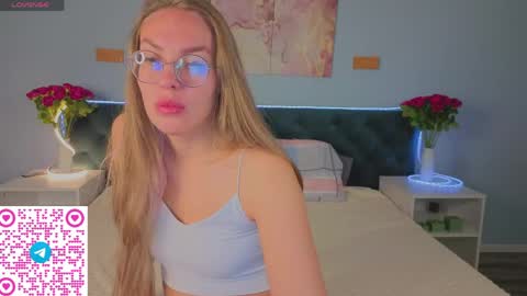 Snapshot of kelly__hardy chatting on May 2026 12:52:01 AM Kelly Hardy GTM3 Mon Wed Thu 0400 am-1030pm online show from May 2026 12:52:01 AM