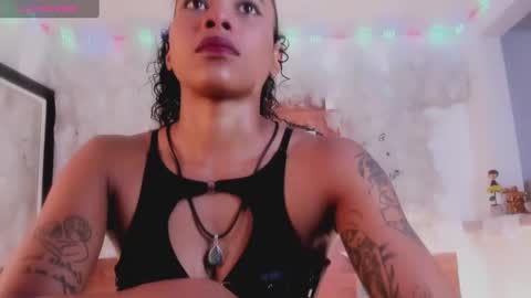 kelly__thomson online show from February 2025 07:23:02 PM