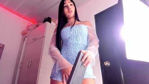 Kelly online show from September 2025 02:56:02 AM