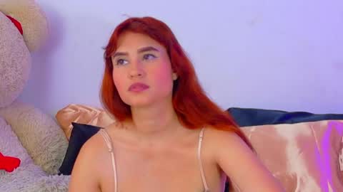 Snapshot of kelly_richardson1 chatting on April 2026 10:56:02 PM elena online show from April 2026 10:56:02 PM