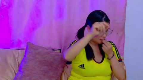 elena online show from July 2026 11:33:01 PM