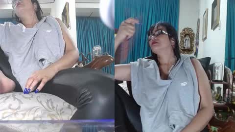 Snapshot of kelly_squirting chatting on October 2025 02:46:02 AM KELLY online show from October 2025 02:46:02 AM