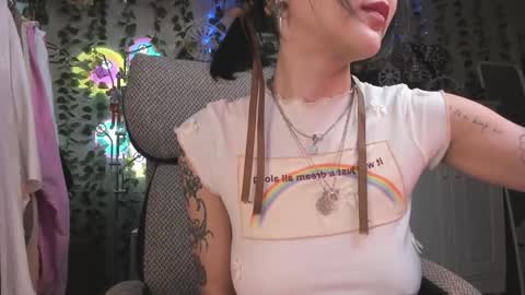 Leia online show from January 2025 06:17:01 AM