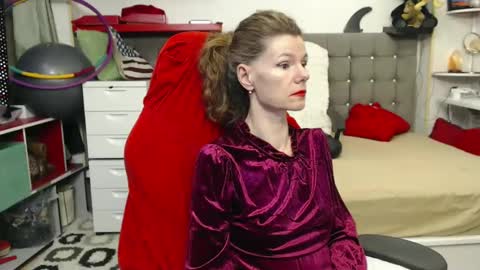 kelly online show from March 2025 05:58:02 PM