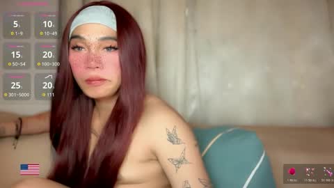 Snapshot of kellysexxie chatting on March 2026 01:28:02 PM Kelly Smith online show from March 2026 01:28:02 PM