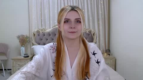 Kelly Stoneys online show from January 2025 05:35:02 PM