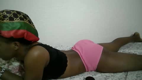 Snapshot of kelsy_01 chatting on April 2026 07:31:01 AM kelsy online show from April 2026 07:31:01 AM