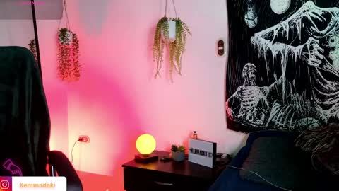 Snapshot of kemmadakii chatting on April 2026 11:09:01 PM Kemma online show from April 2026 11:09:01 PM