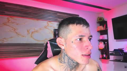 Snapshot of ken_and_bonnie chatting on March 2026 01:28:01 PM ken_and_bonnie online show from March 2026 01:28:01 PM