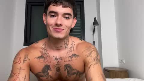 Snapshot of kenboyea_ chatting on September 2025 07:05:01 PM luis carlos esteban online show from September 2025 07:05:01 PM