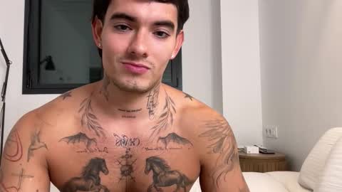 Snapshot of kenboyea_ chatting on September 2025 04:34:01 PM luis carlos esteban online show from September 2025 04:34:01 PM