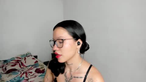Snapshot of kendalgrey01 chatting on January 2026 03:27:02 PM Kendal online show from January 2026 03:27:02 PM
