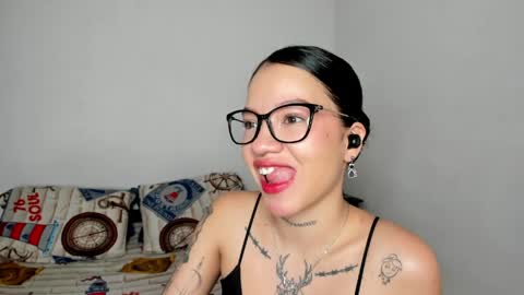 Snapshot of kendalgrey01 chatting on April 2026 02:37:02 PM Kendal online show from April 2026 02:37:02 PM