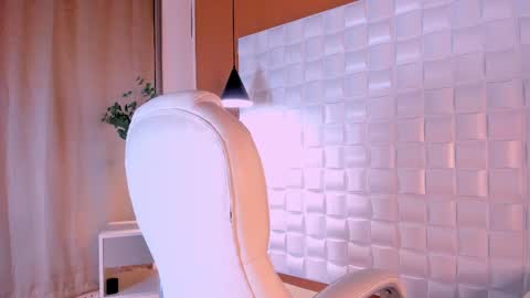 Snapshot of kendall23_ chatting on February 2025 04:55:01 PM Kendall online show from February 2025 04:55:01 PM