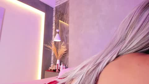 Natty online show from February 2025 04:04:01 AM