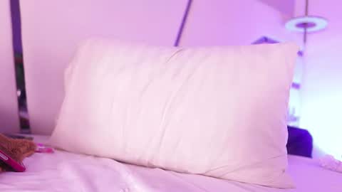 kendall_evanss_ online show from July 2026 07:39:01 PM