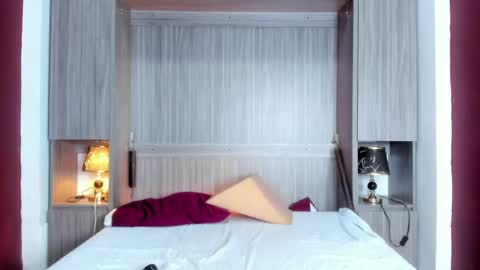 Kendal online show from December 2024 05:47:02 PM